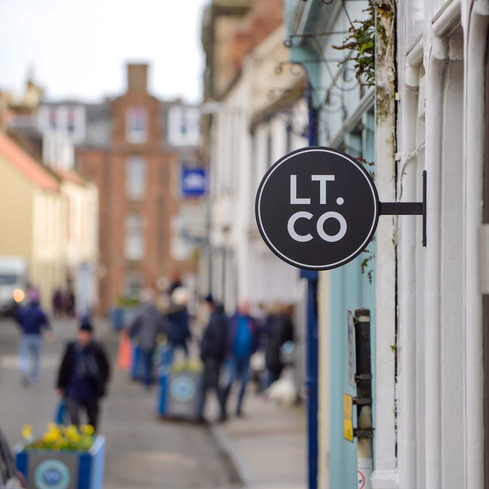 shop sign north berwick