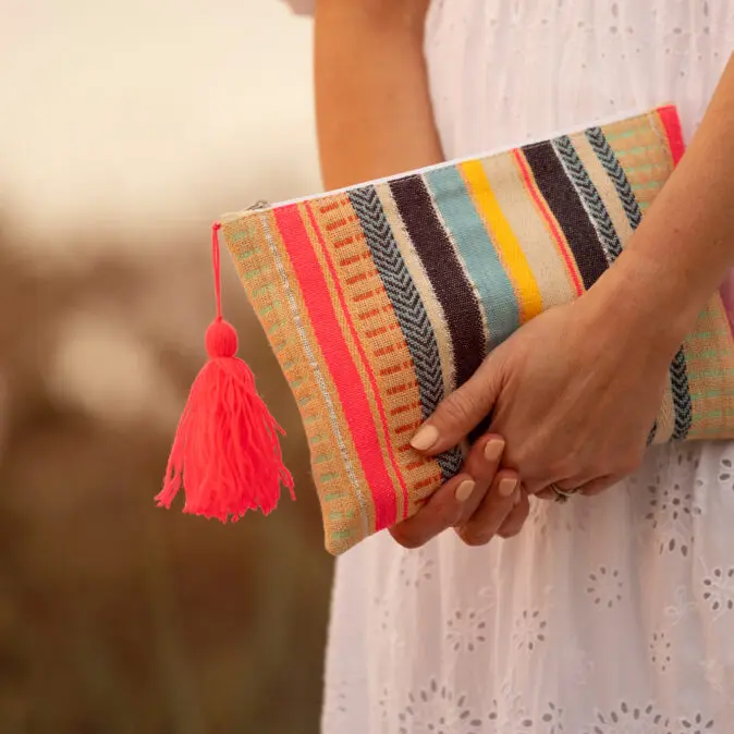 Coral Crush Clutch